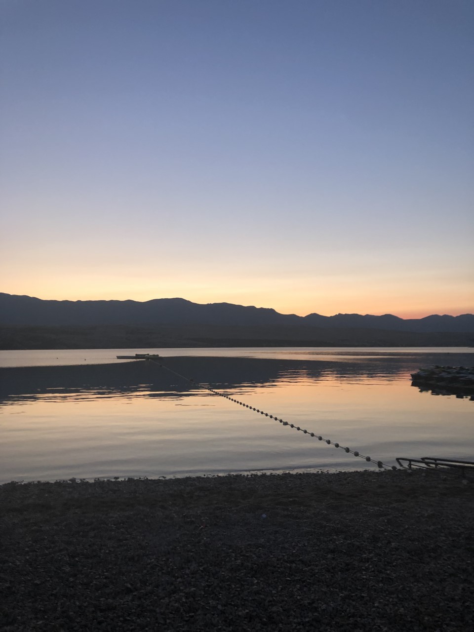 lever de soleil devant la boite le Noa